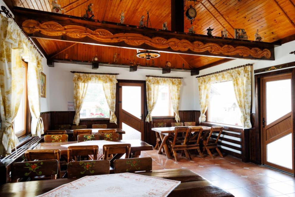 La Coltul Castelului Bran Boutique Hotel Екстериор снимка
