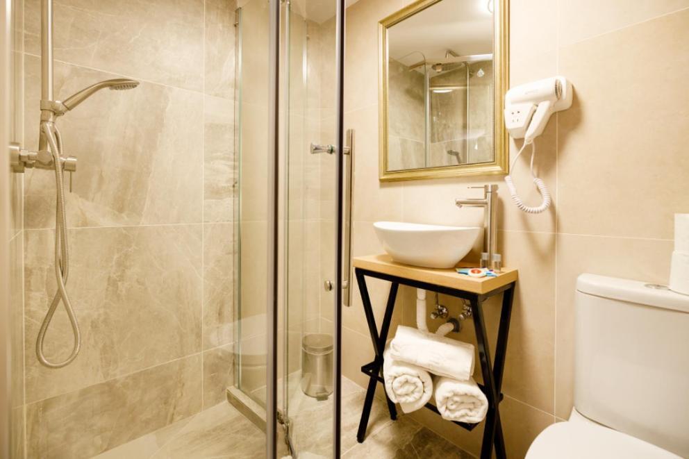 La Coltul Castelului Bran Boutique Hotel Екстериор снимка