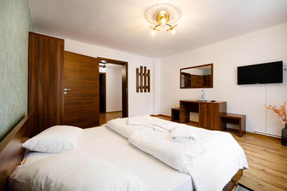 La Coltul Castelului Bran Boutique Hotel Екстериор снимка