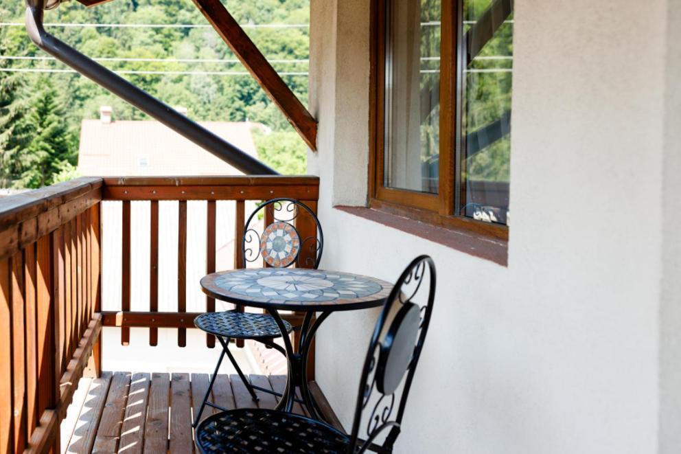 La Coltul Castelului Bran Boutique Hotel Екстериор снимка