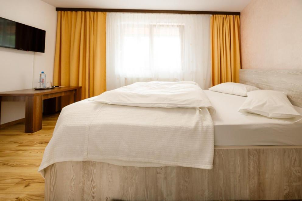 La Coltul Castelului Bran Boutique Hotel Екстериор снимка
