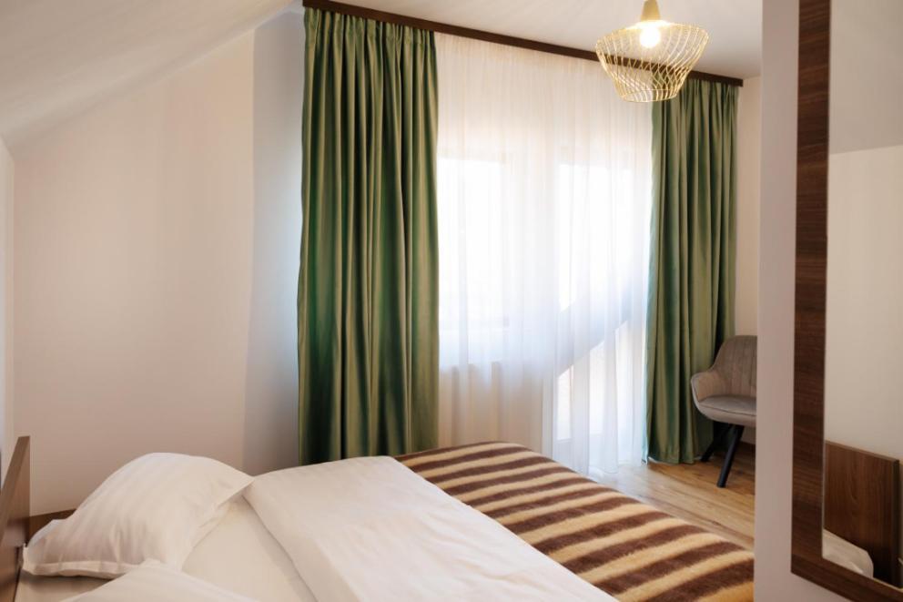 La Coltul Castelului Bran Boutique Hotel Екстериор снимка