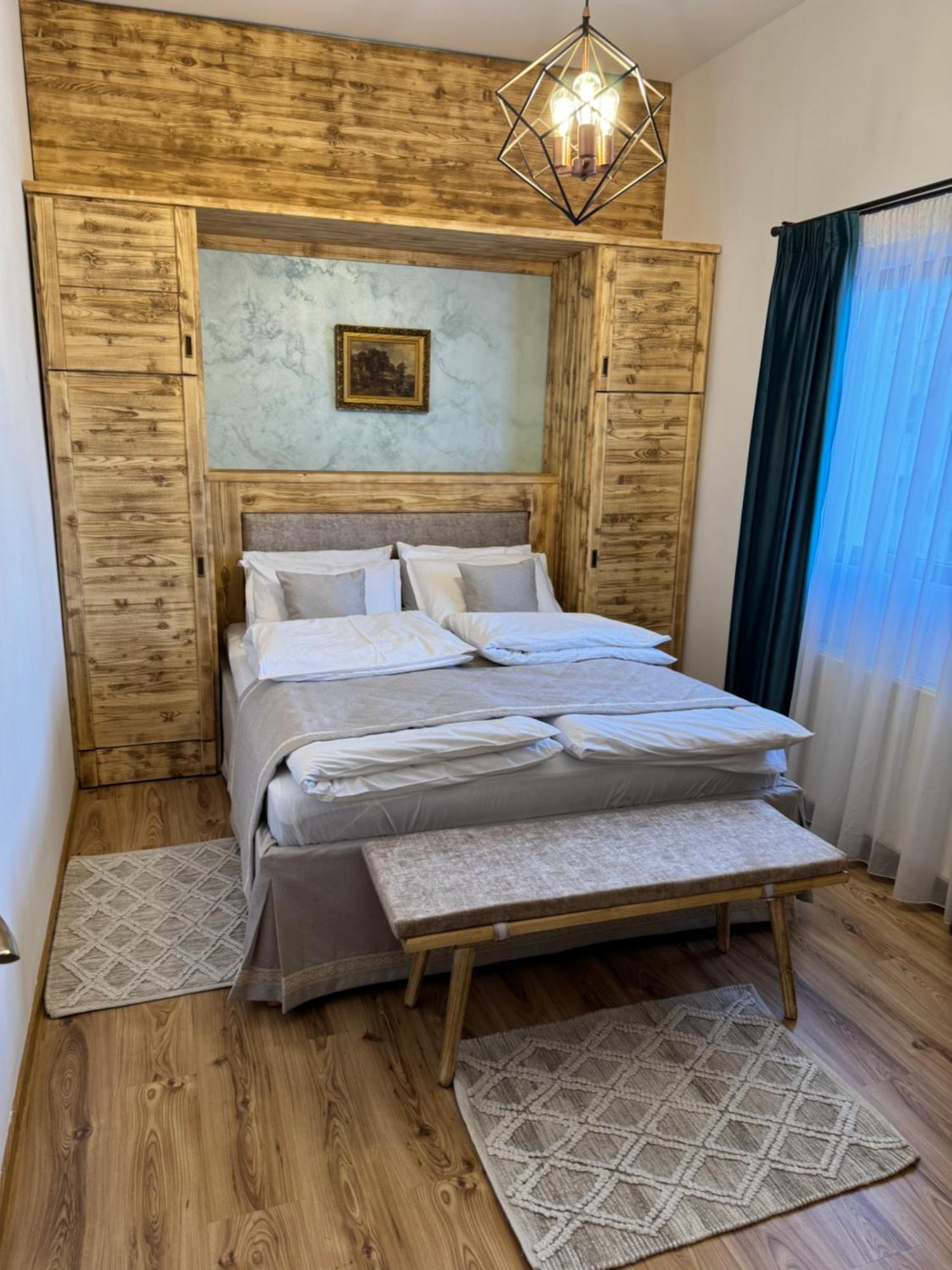 La Coltul Castelului Bran Boutique Hotel Екстериор снимка